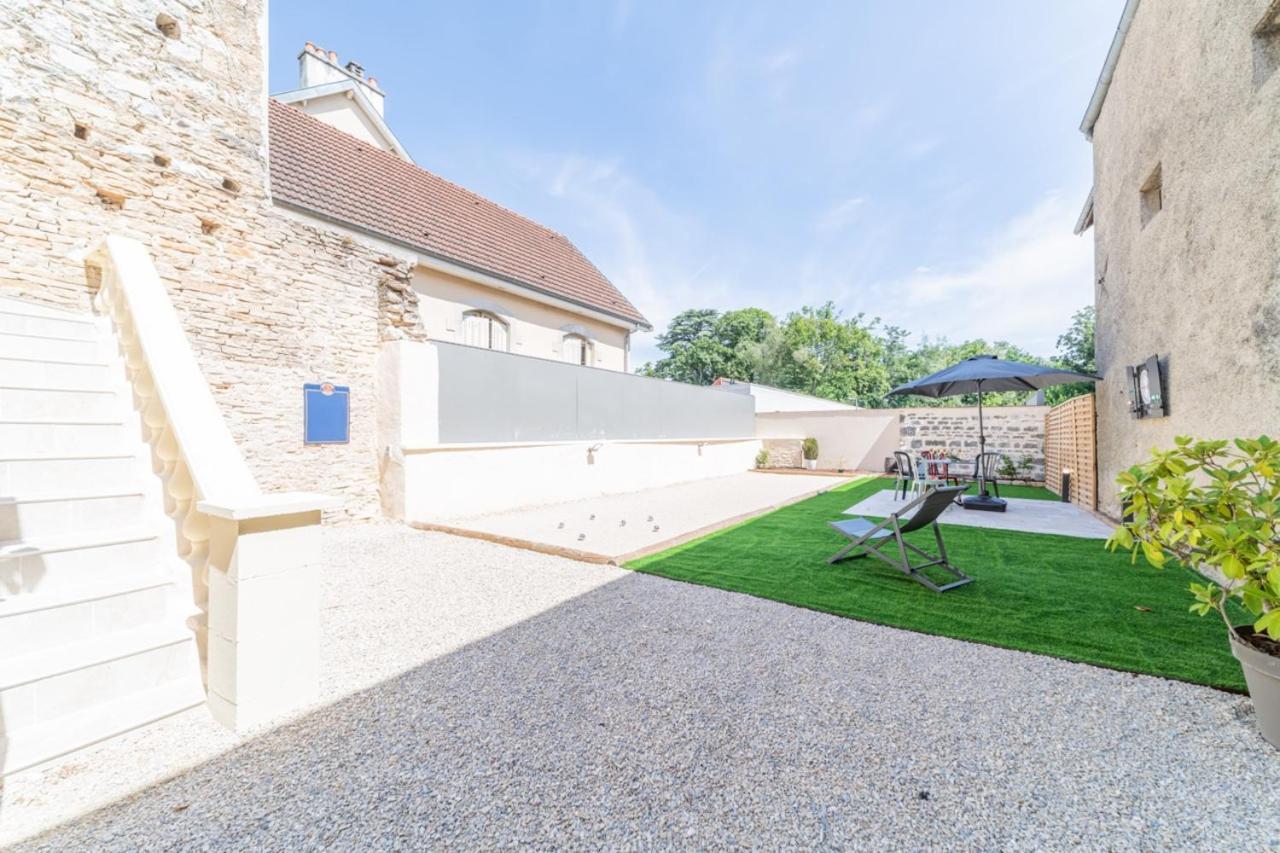 Cote Cour, 3 Chambres, Terrasses, Jardin Prive Avec Terrain De Petanque, Cave Voutee Corgoloin Екстериор снимка